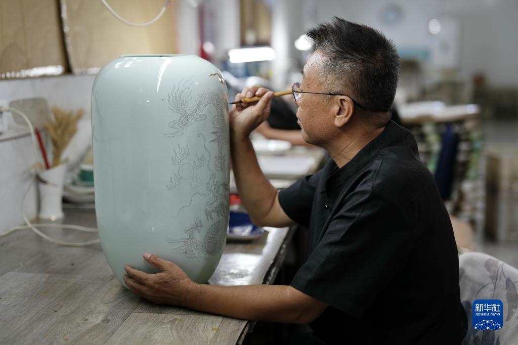奔驰上线娱乐亚洲第一品牌